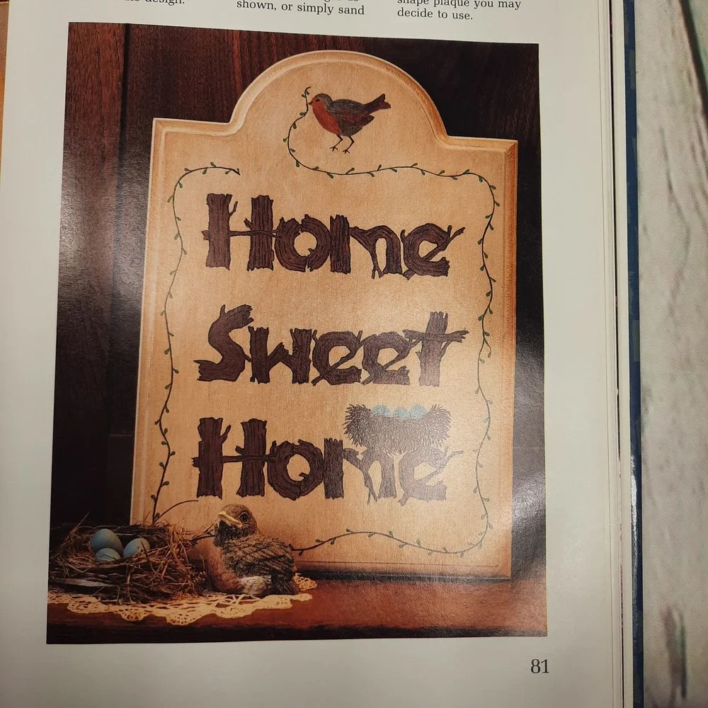 Better Homes & Gardens Painted Crafts Hard Cover Book